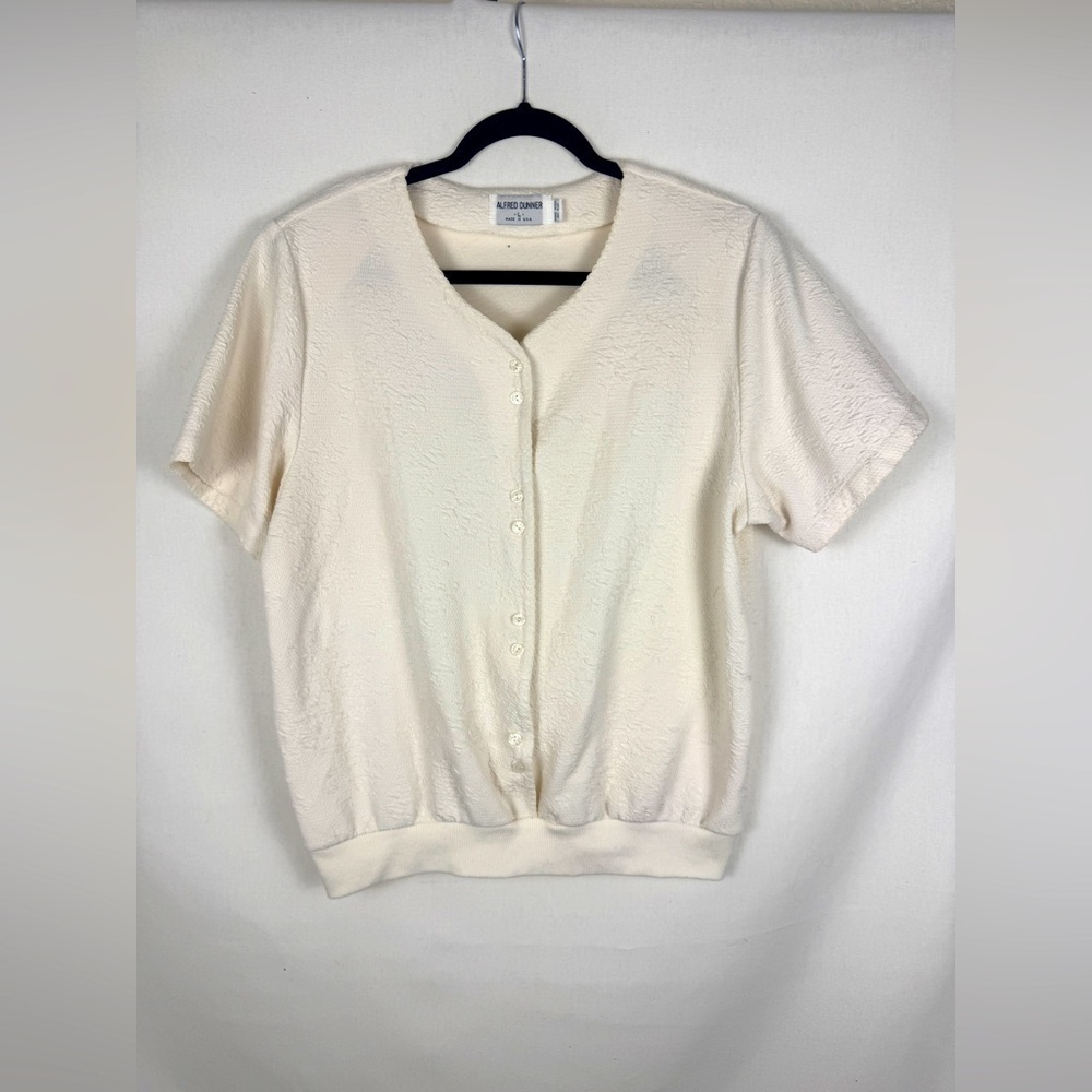 Cream Alfred Dunner Button-Up Women's Top
